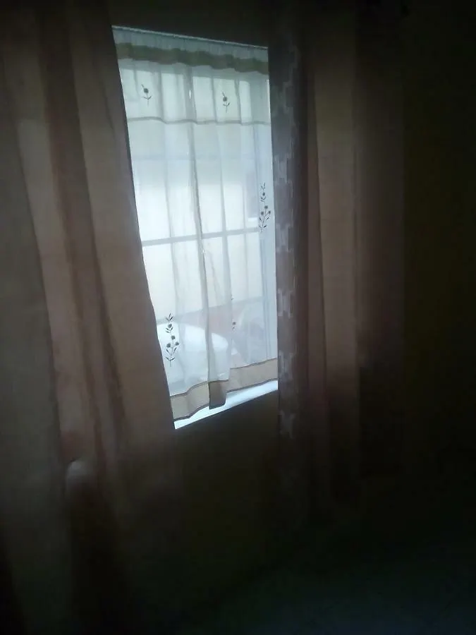 Almond Tree Apartments 네그릴 0*,